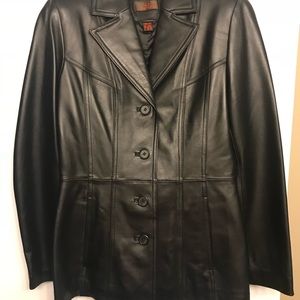 Luxurious Black Leather Jacket